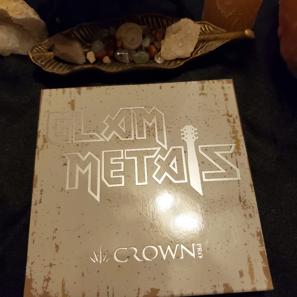 Crown Glam Metals Palette